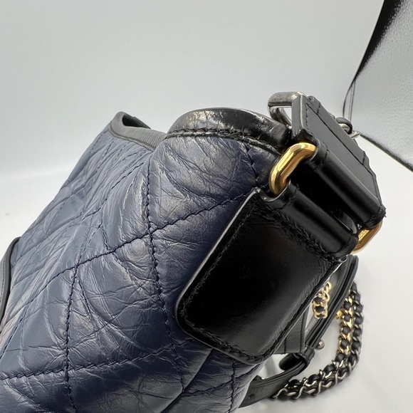 3⃣️8⃣️0⃣️0⃣️Chanel Small Gabrielle Hobo Navy - Picture 8 of 12
